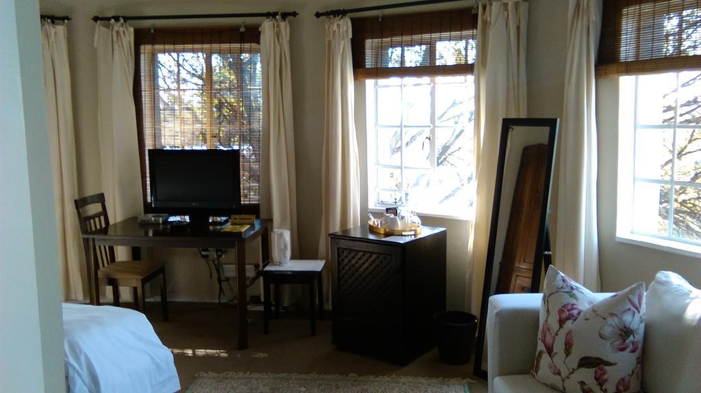 Chartwell Castle & Guest House Екстер'єр фото