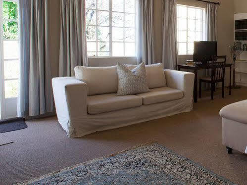 Chartwell Castle & Guest House Екстер'єр фото